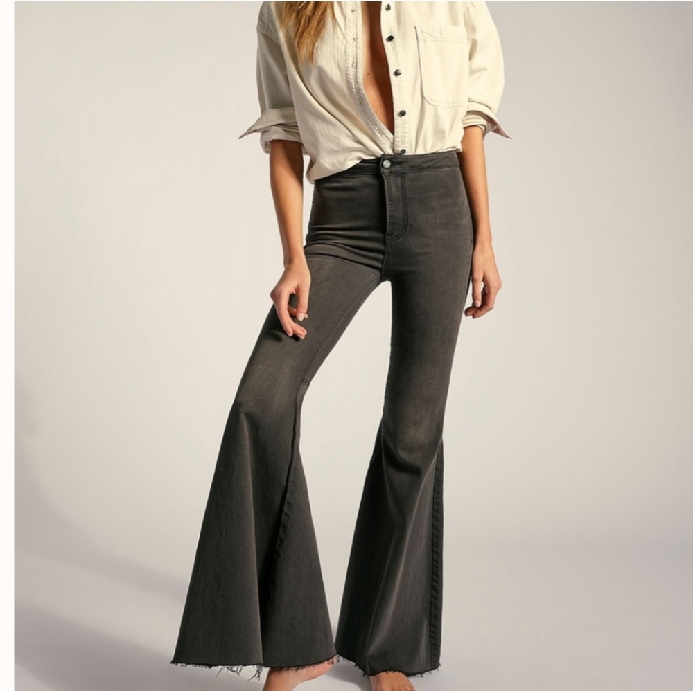 Free People Float On By High-Rise Flare Jeans - Picture 12 of 12
